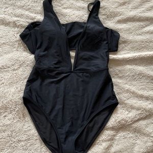 NWT Aerie Cut Out Swimsuit - One Piece